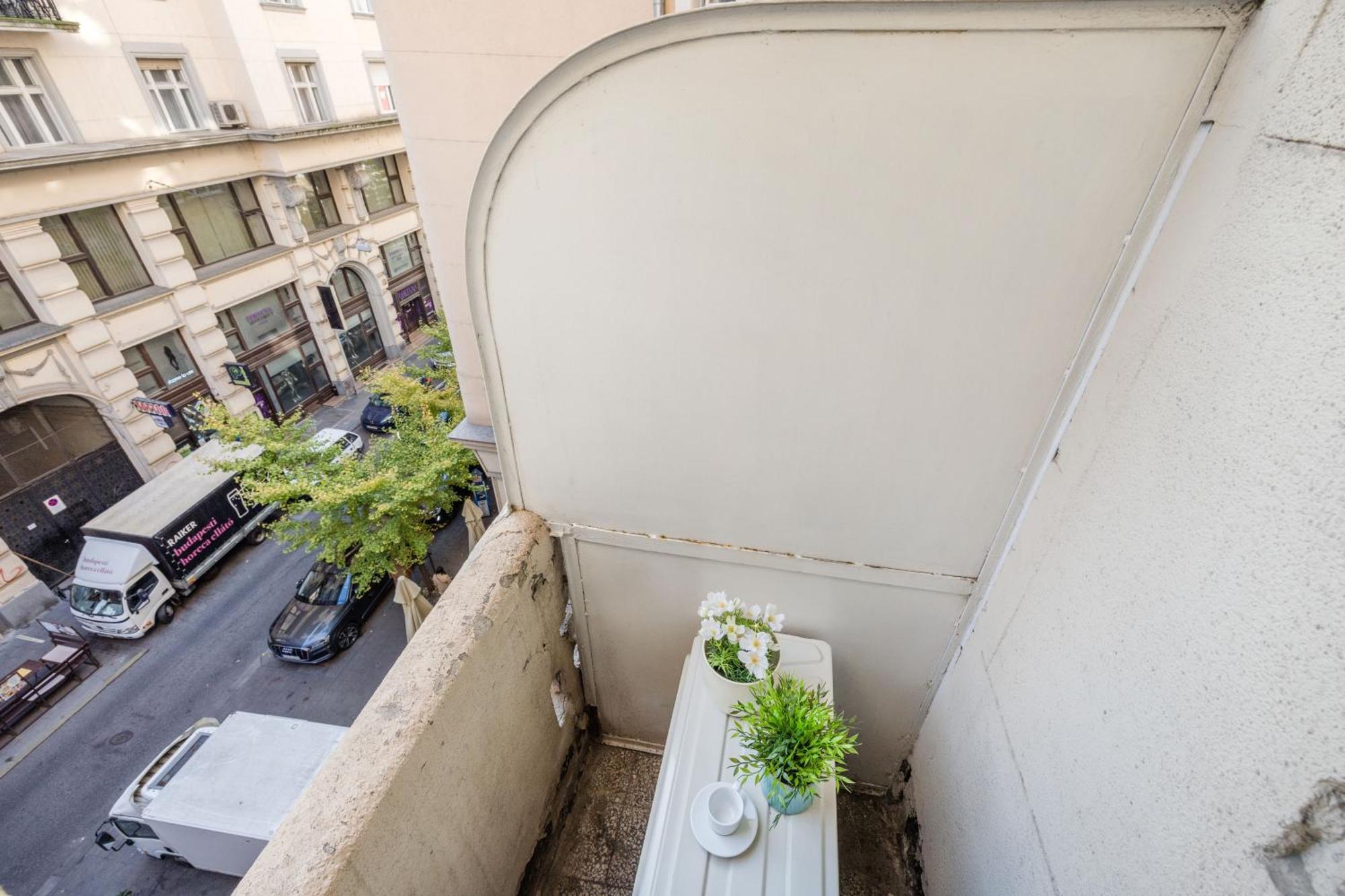 Lejlighed Designer Luxury Next To Dohany Synagogue With Balcony Budapest