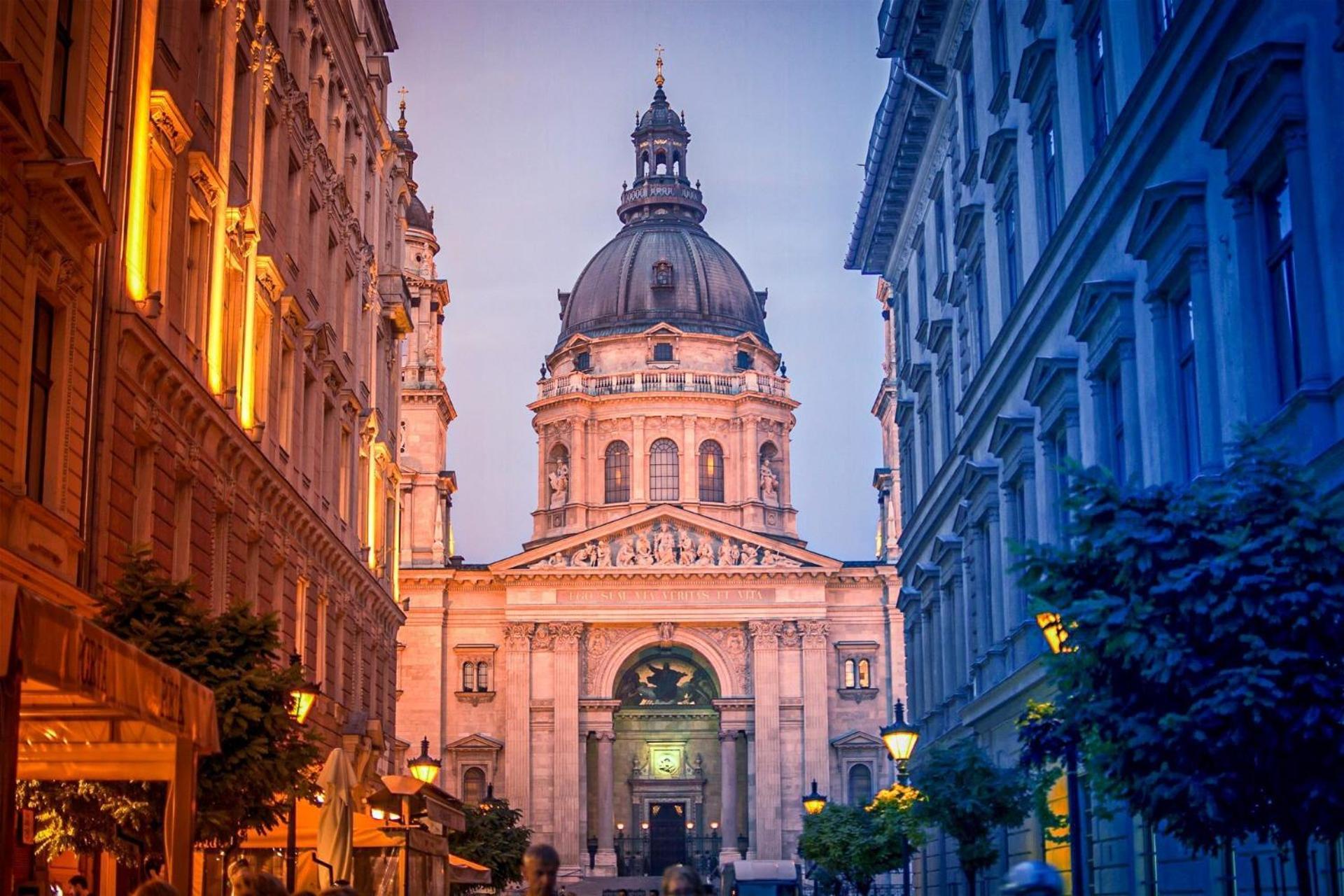 Designer Luxury Next To Dohany Synagogue With Balcony Lejlighed